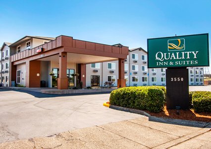 Pet Friendly Quality Inn & Suites in Springfield, Oregon