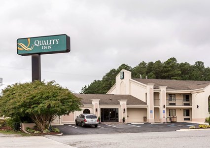 Pet Friendly Quality Inn in South Hill, Virginia