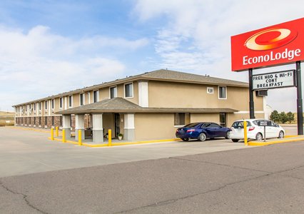 Pet Friendly Econo Lodge in Limon, Colorado