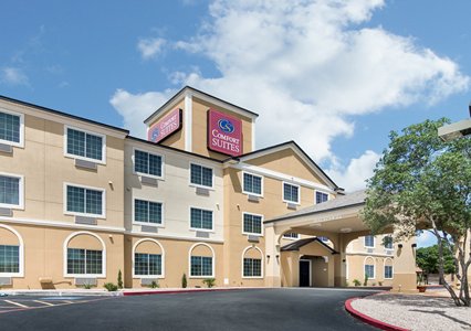 Pet Friendly Comfort Suites in Odessa, Texas