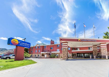 Pet Friendly Comfort Inn & Suites Durango in Durango, Colorado