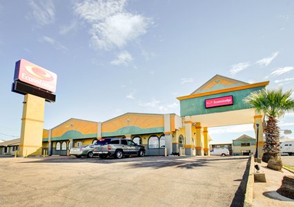 Pet Friendly Econo Lodge in Temple, Texas