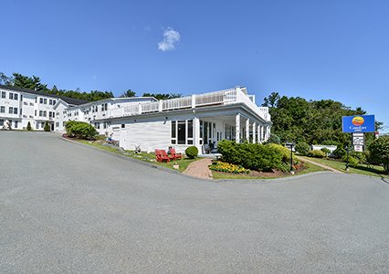 Pet Friendly Comfort Inn in Halifax, Nova Scotia