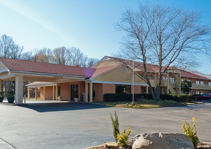 Pet Friendly Quality Inn in Corinth, Mississippi
