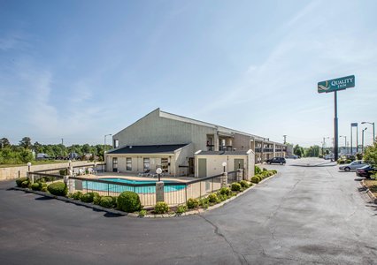 Pet Friendly Quality Inn in Gaffney, South Carolina