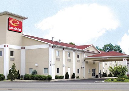 Pet Friendly Econo Lodge Airport in Louisville, Kentucky