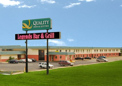 Pet Friendly Quality Inn & Suites in Salina, Kansas