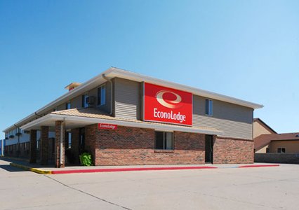 Pet Friendly Rodeway Inn and Suites Kearney in Kearney, Nebraska