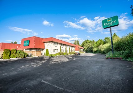 Pet Friendly Quality Inn in Olympia, Washington