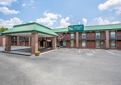 Pet Friendly Quality Inn in Hartsville, South Carolina