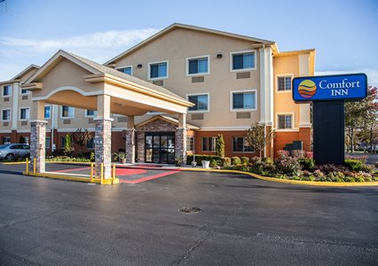 Pet Friendly MainStay Suites Joliet I-55 in Joliet, Illinois