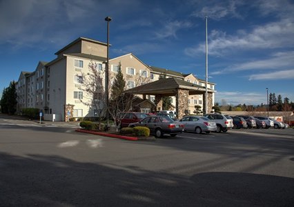 Pet Friendly Quality Inn in Gresham, Oregon