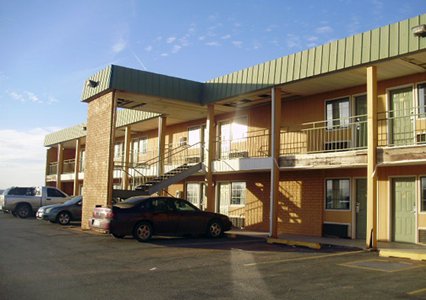 Pet Friendly Econo Lodge in Elk City, Oklahoma