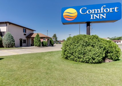 Pet Friendly Comfort Inn in Jamestown, North Dakota