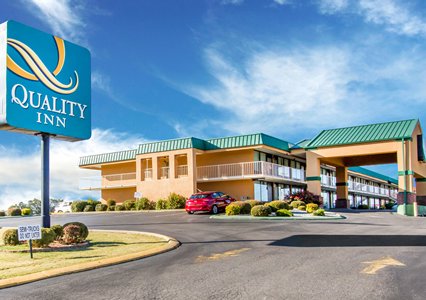 Pet Friendly Quality Inn in Dyersburg, Tennessee