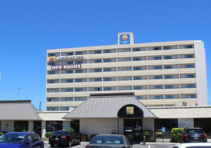 Pet Friendly Comfort Inn Central in Denver, Colorado