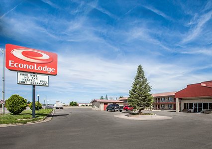 Pet Friendly Econo Lodge in Cortez, Colorado