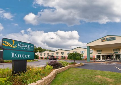 Pet Friendly Quality Inn & Suites in Gettysburg, Pennsylvania