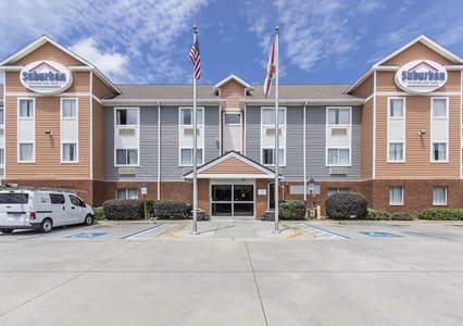 Pet Friendly Suburban Extended Stay Hotel in Pensacola, Florida