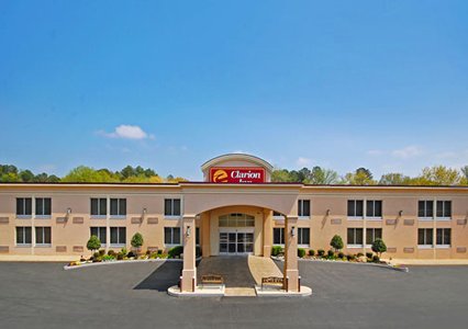 Pet Friendly Clarion Inn Tupelo North in Tupelo, Mississippi