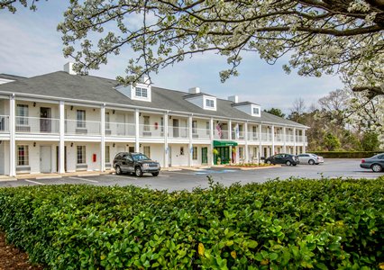 Pet Friendly Quality Inn in Lagrange, Georgia