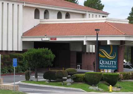Pet Friendly Quality Inn & Suites Irvine Spectrum in Lake Forest, California