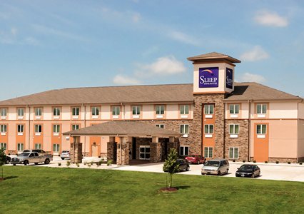 Pet Friendly Sleep Inn & Suites in Fort Scott, Kansas