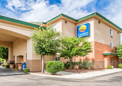 Pet Friendly Comfort Inn & Suites in Sierra Vista, Arizona