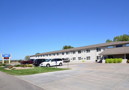 Pet Friendly Rodeway Inn in Grand Island, Nebraska