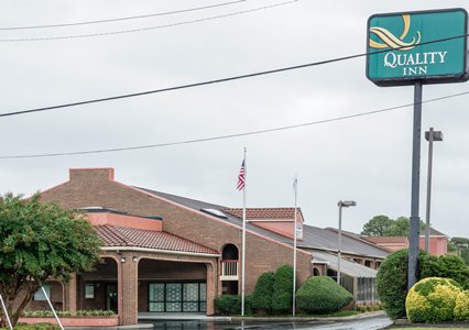 Pet Friendly Quality Inn At Fort Lee in Hopewell, Virginia