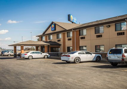 Pet Friendly Comfort Inn in Morris, Illinois