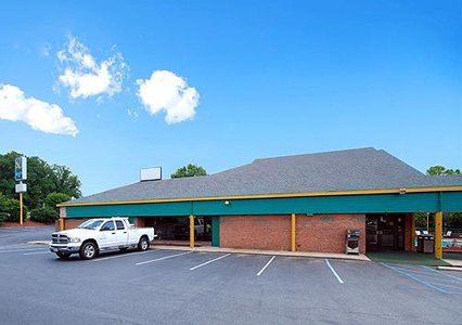 Pet Friendly Quality Inn in South Boston, Virginia