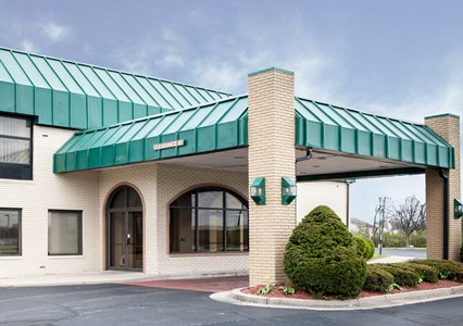 Pet Friendly Quality Inn & Suites in Indianapolis, Indiana