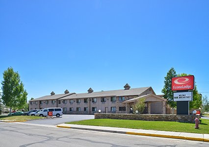 Pet Friendly Econo Lodge in Gunnison, Colorado