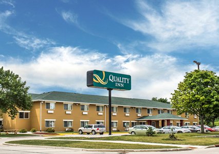 Pet Friendly Quality Inn in Manitowoc, Wisconsin