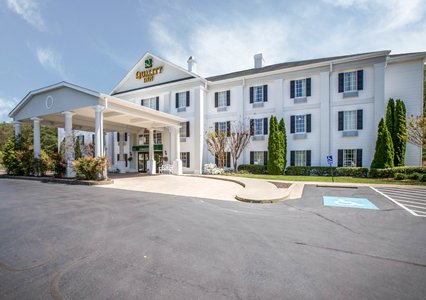 Pet Friendly Quality Inn in Greeneville, Tennessee