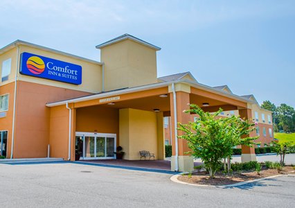 Pet Friendly Comfort Inn & Suites in Crestview, Florida