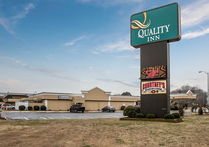 Pet Friendly Quality Inn in Elizabeth City, North Carolina
