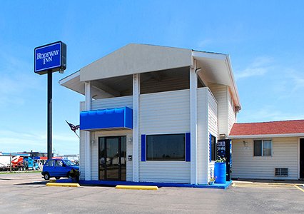 Pet Friendly Rodeway Inn in Ogallala, Nebraska