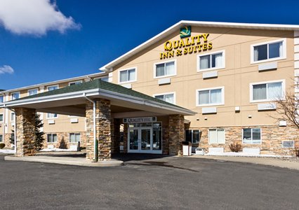 Pet Friendly Quality Inn & Suites in Wisconsin Dells, Wisconsin