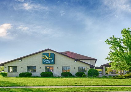Pet Friendly Quality Inn in Carbondale, Illinois