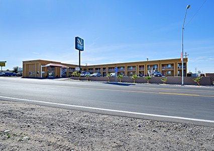 Pet Friendly Quality Inn in Parker, Arizona