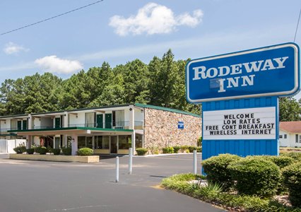 Pet Friendly Rodeway Inn in Gadsden, Alabama