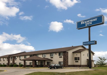 Pet Friendly Rodeway Inn in Wahpeton, North Dakota