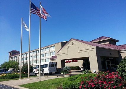 Pet Friendly Clarion Hotel & Convention Center Joliet in Joliet, Illinois