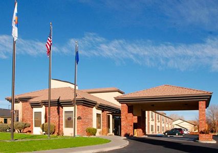 Pet Friendly Comfort Inn Near Fallon Naval Air Station in Fallon, Nevada