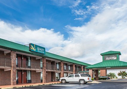 Pet Friendly Quality Inn & Suites in Vidalia, Georgia