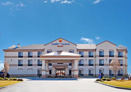 Pet Friendly Quality Inn & Suites in Guymon, Oklahoma