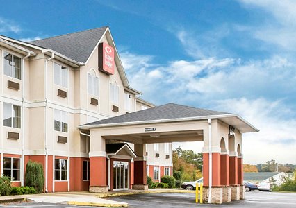 Pet Friendly Econo Lodge  Inn & Suites in Douglasville, Georgia