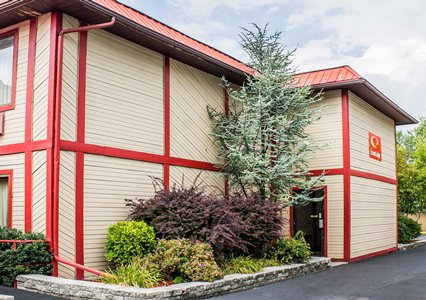 Pet Friendly Econo Lodge in Scranton, Pennsylvania